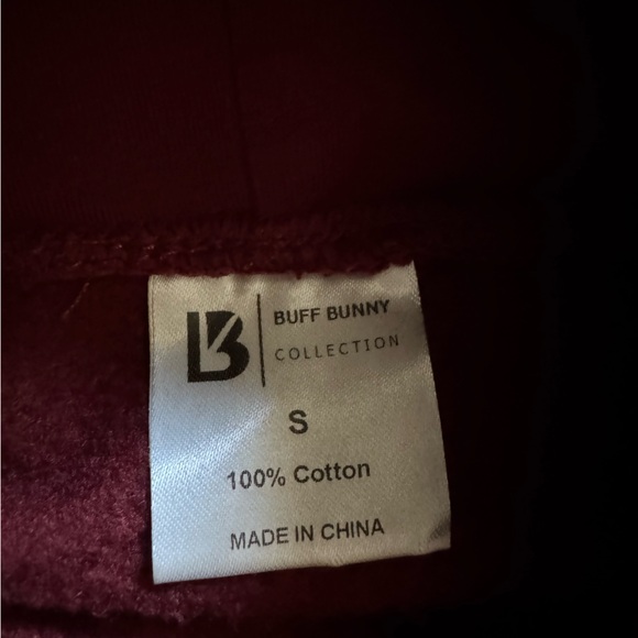 Buffbunny Women’s Untamed Hoodie V2, Vineyard Red, size S - Picture 4 of 6